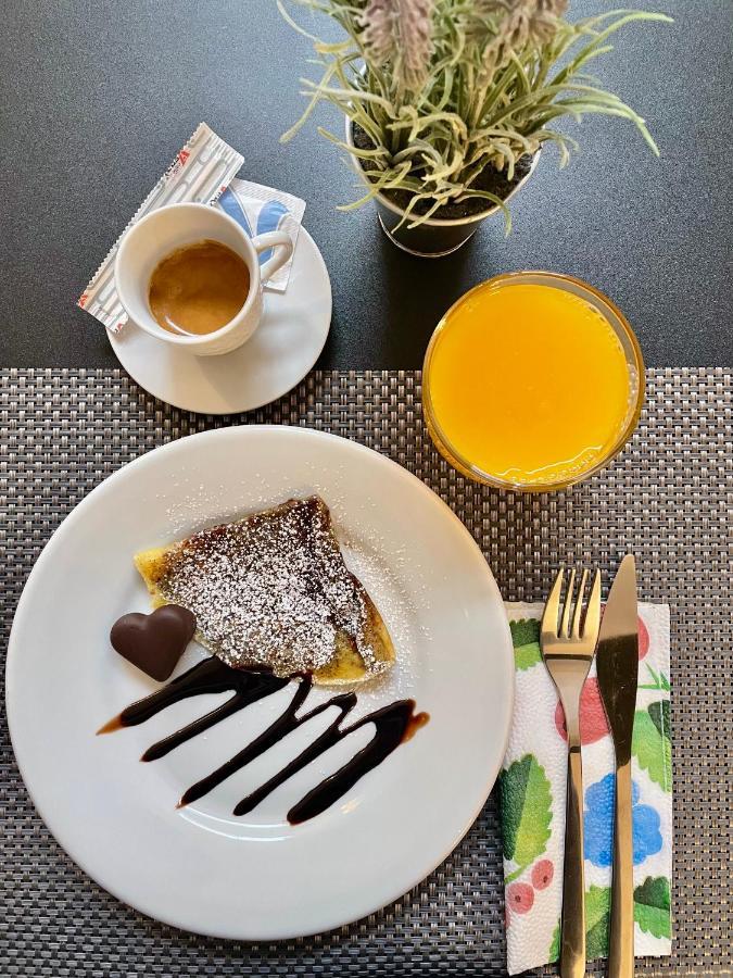 La Vie Fuille Bed And Breakfast Riposto ภายนอก รูปภาพ