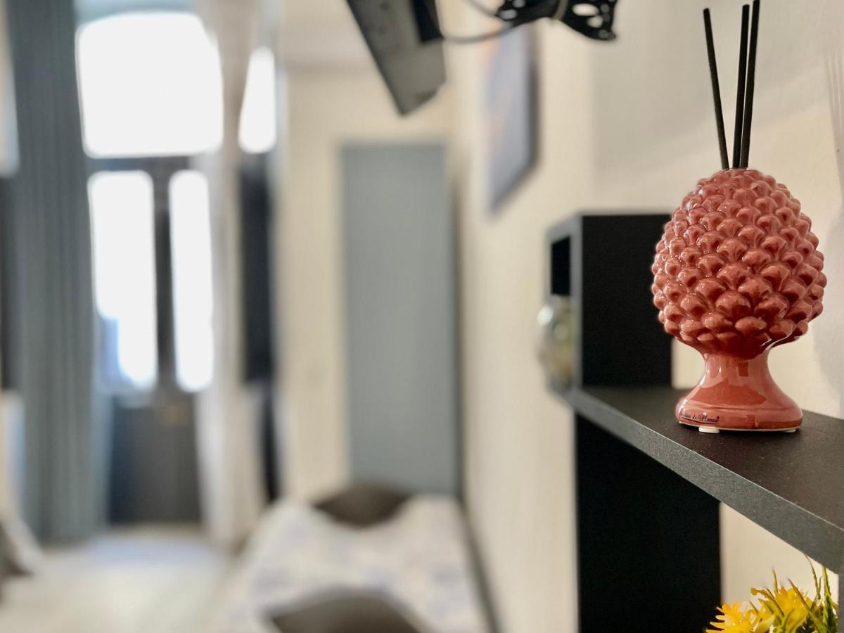 La Vie Fuille Bed And Breakfast Riposto ภายนอก รูปภาพ