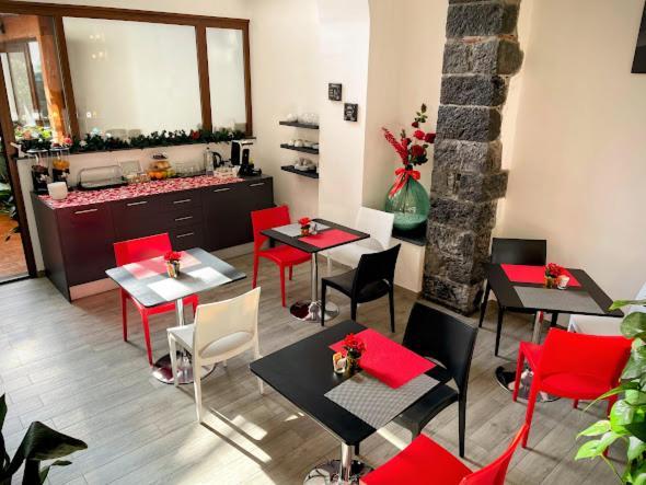 La Vie Fuille Bed And Breakfast Riposto ภายนอก รูปภาพ