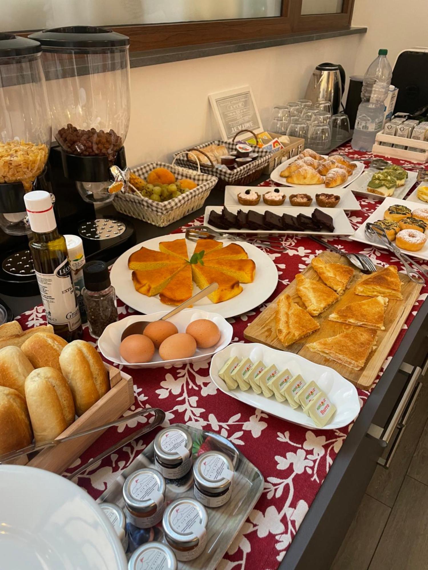 La Vie Fuille Bed And Breakfast Riposto ภายนอก รูปภาพ